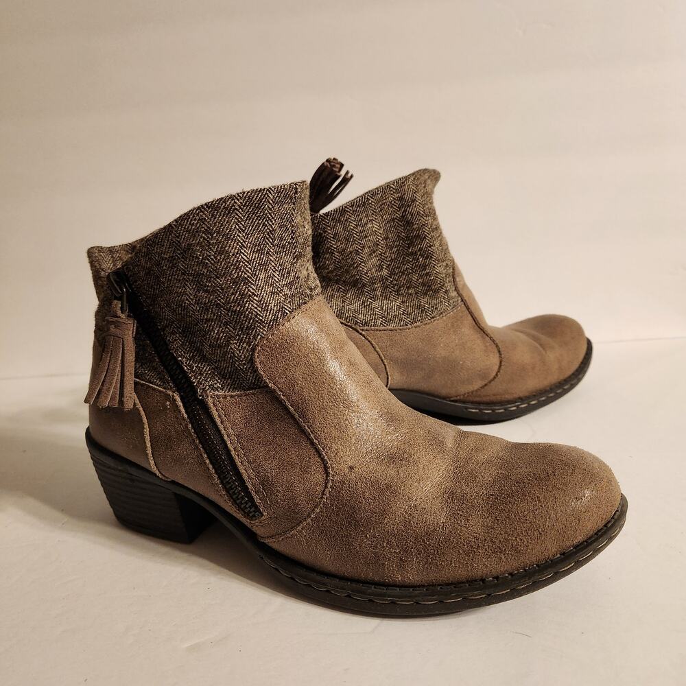 boc Bendell Ankle‎ Boot Bootie Womens 7.5M Brown Faux Suede Fabric Tassel Boho